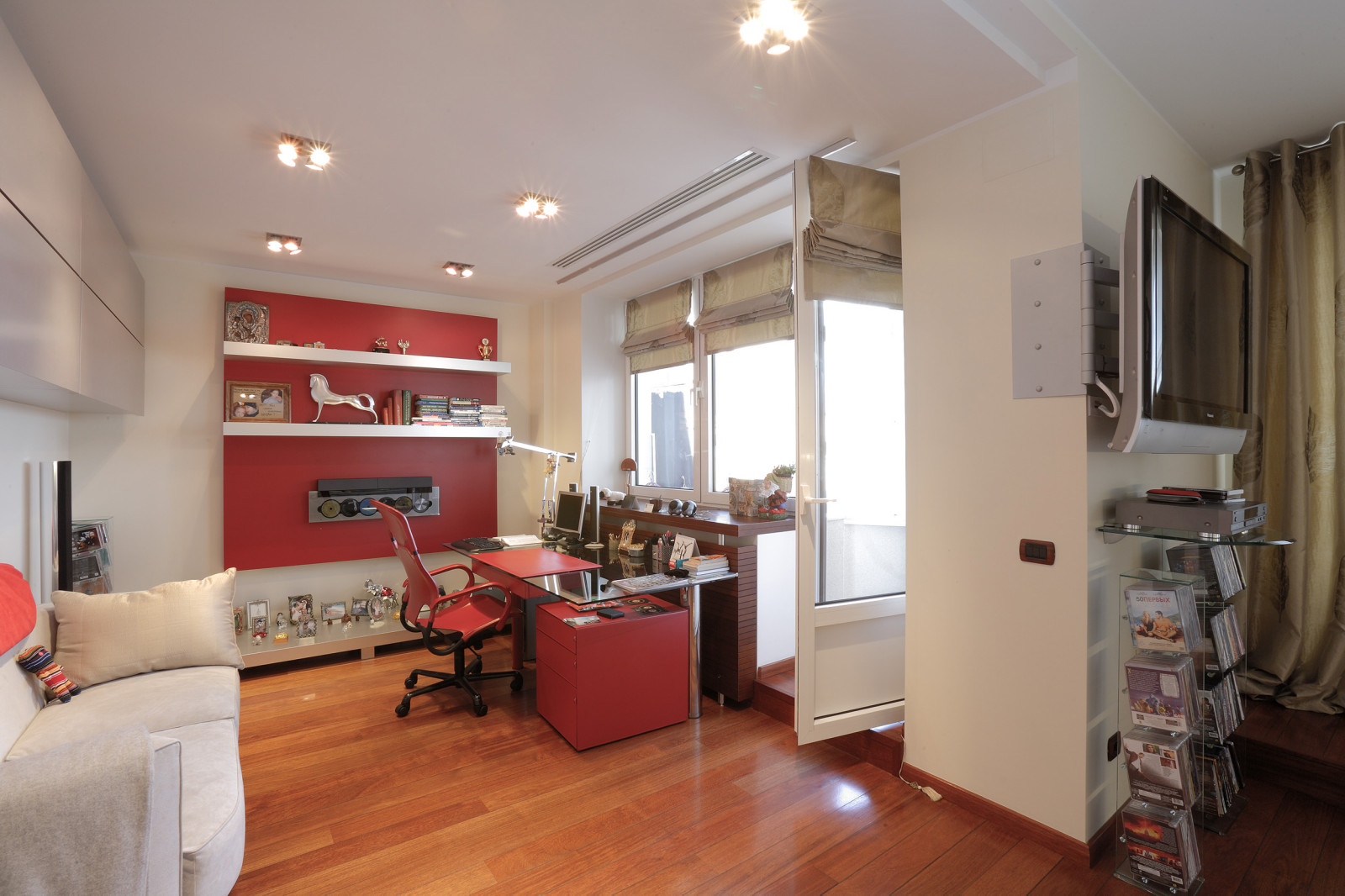 Обложка проекта: Жилая зона девочки-подростка