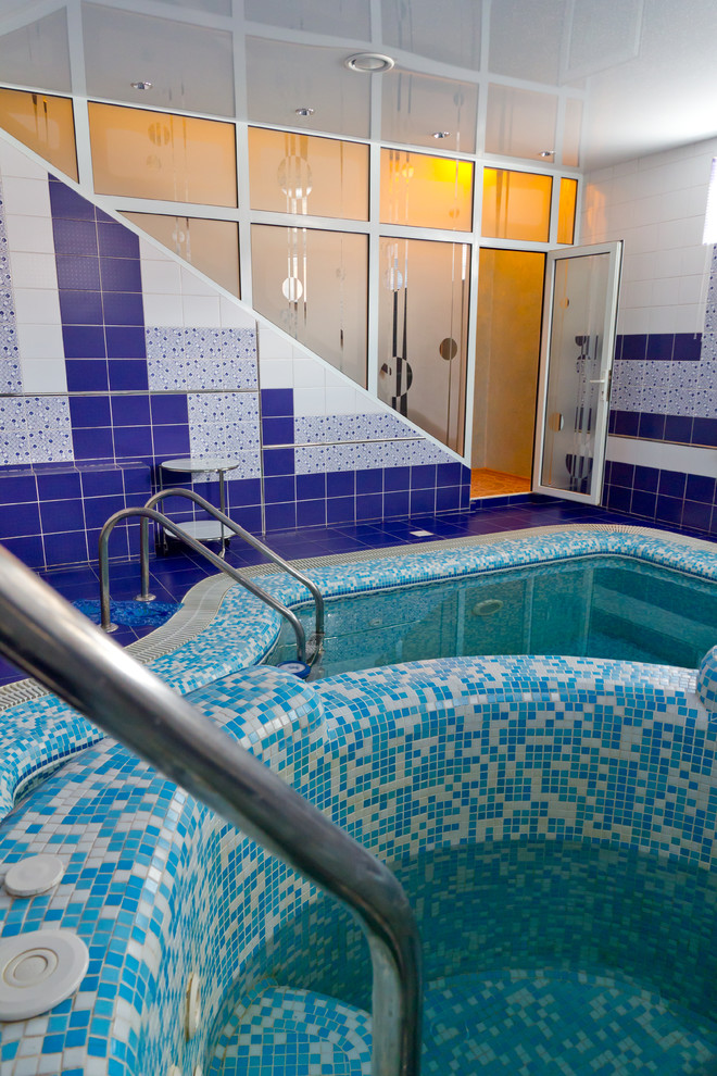 Бассейн в загородном доме- г.Зеленодольск,РТ.