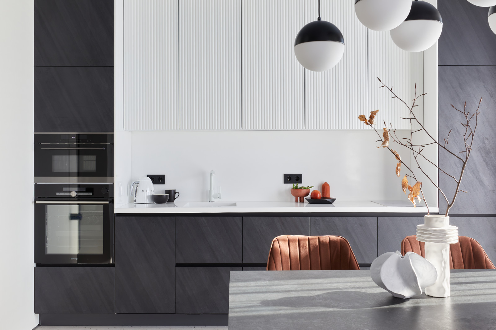 Обложка проекта: Фото: Монохромный минимализм, 70 кв.м.