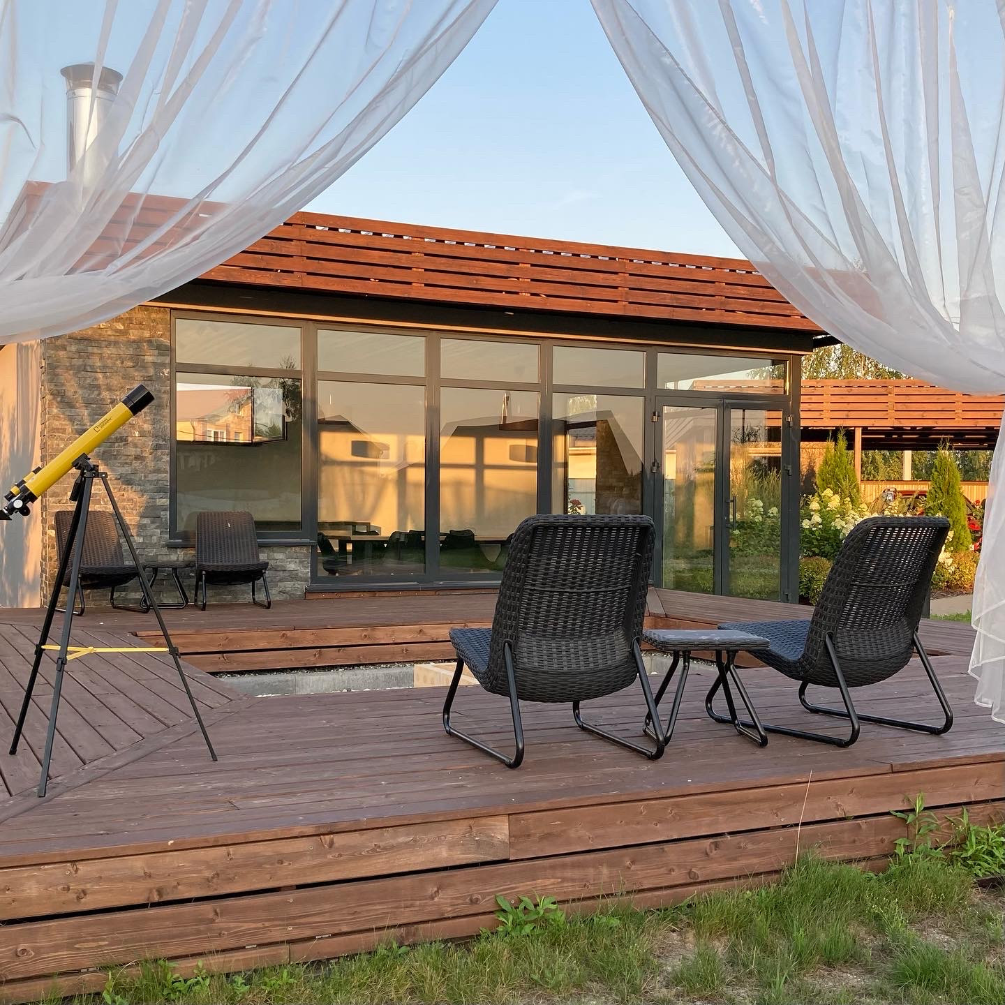 Летняя кухня друзей