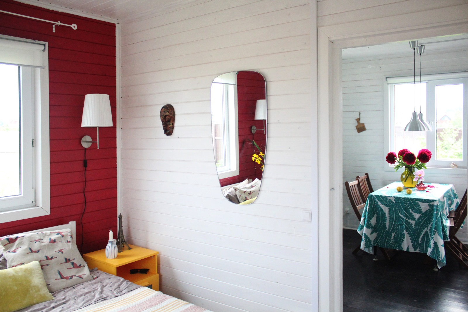 В гостях: Дачный домик 57 кв.м, полный жизни и цвета