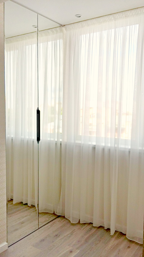 "Гламурные нотки" (3-комнатная квартира-студия)