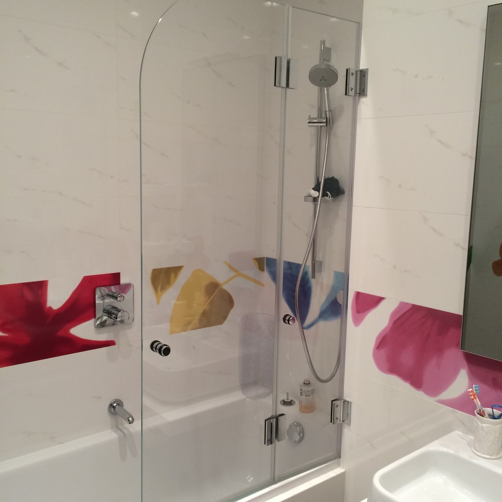 Складные стеклянные шторки на ванну от PS Германия