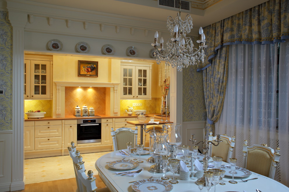 Трехуровневая квартира на ул. Усачева