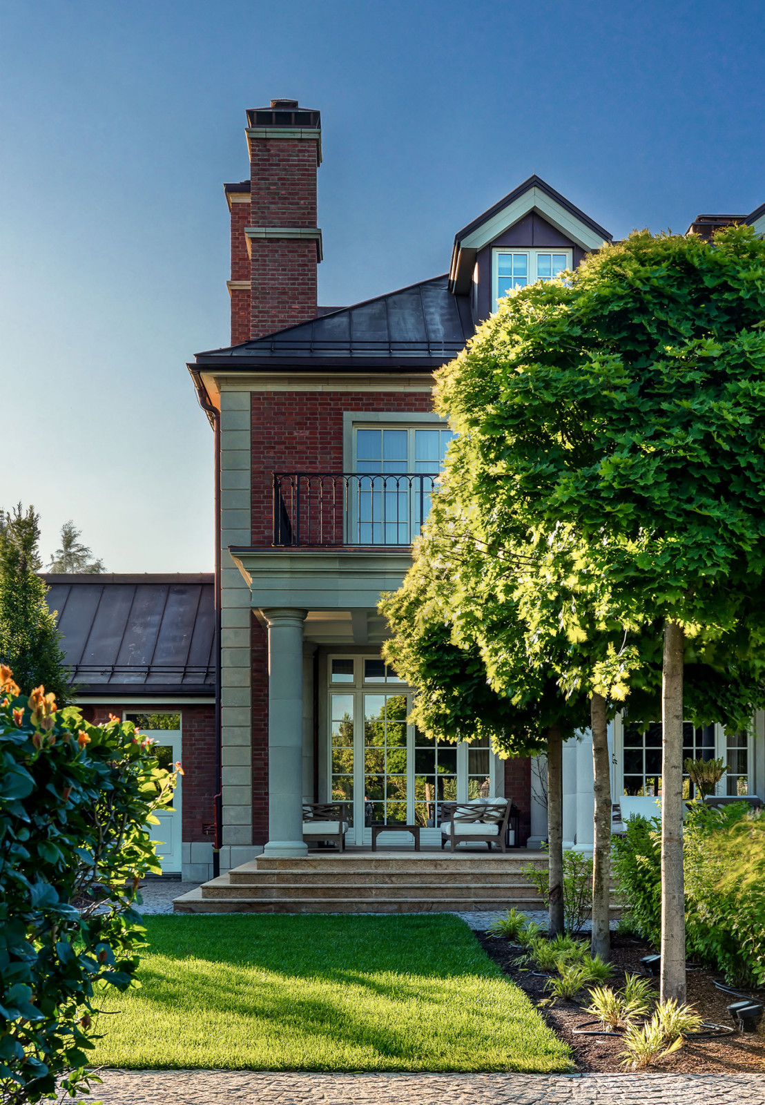 House that provide point of support