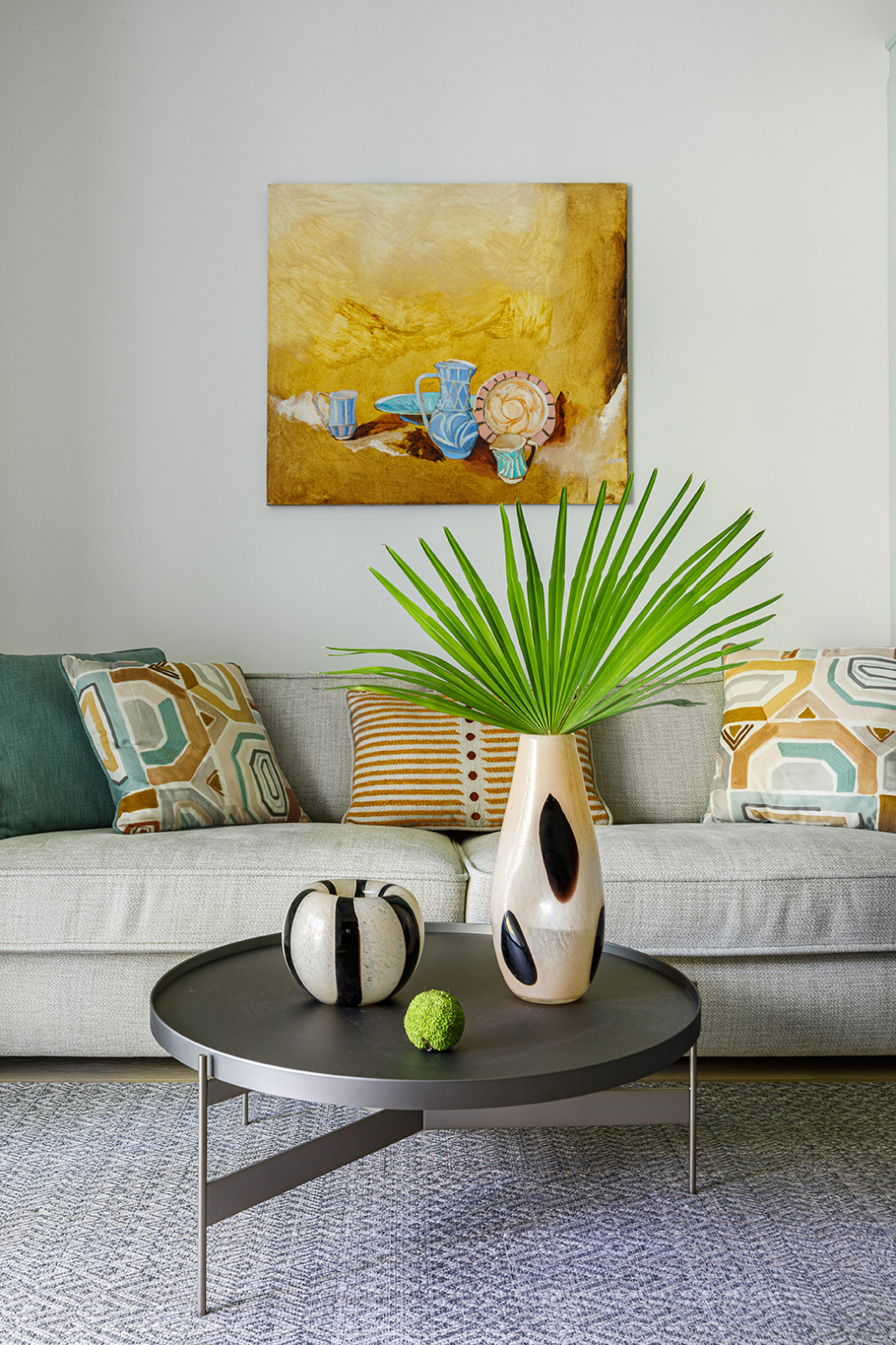 Двухкомнатные апартаменты в премиальном комплексе в Сочи