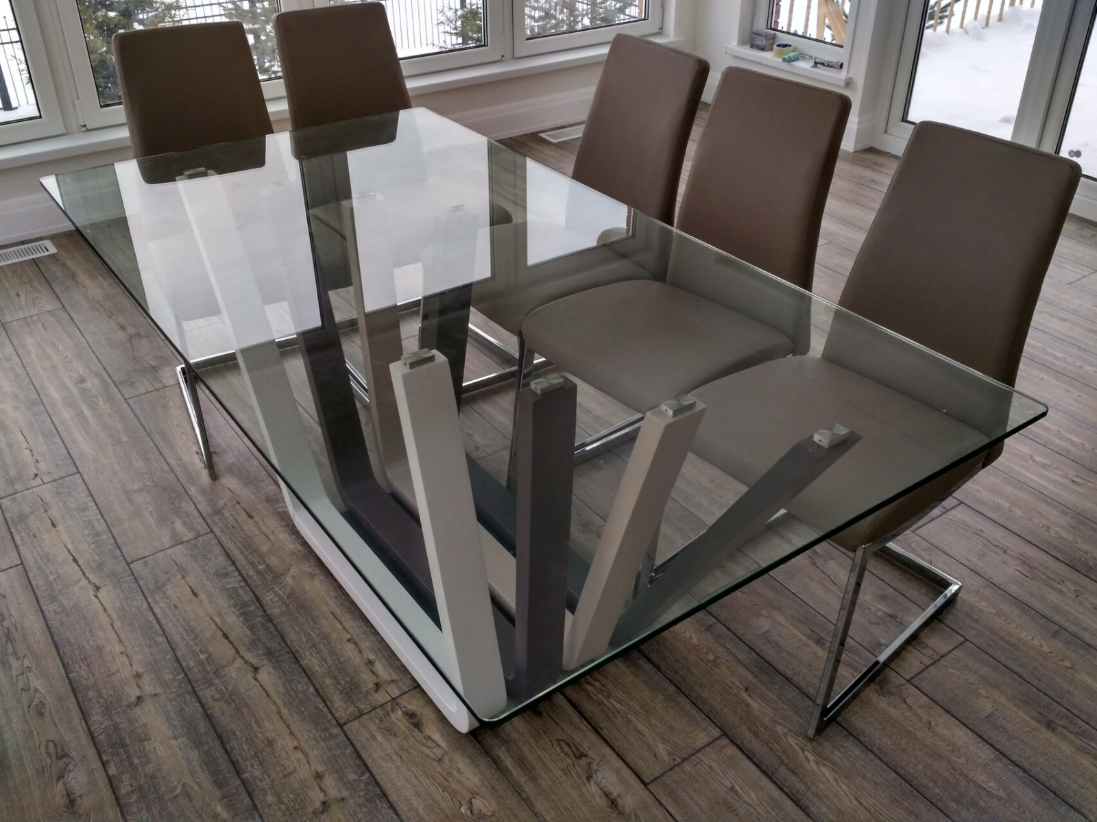 Обложка проекта: Стекло и зеркало