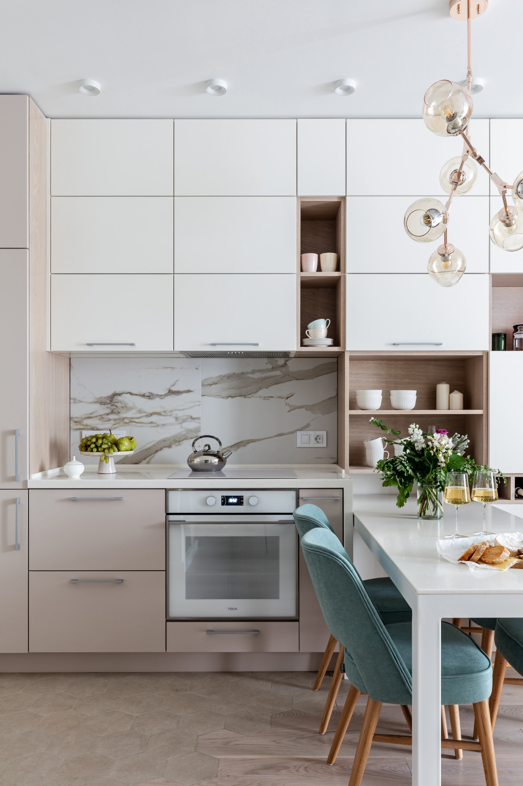 Однокомнатная квартира в бирюзовых тонах