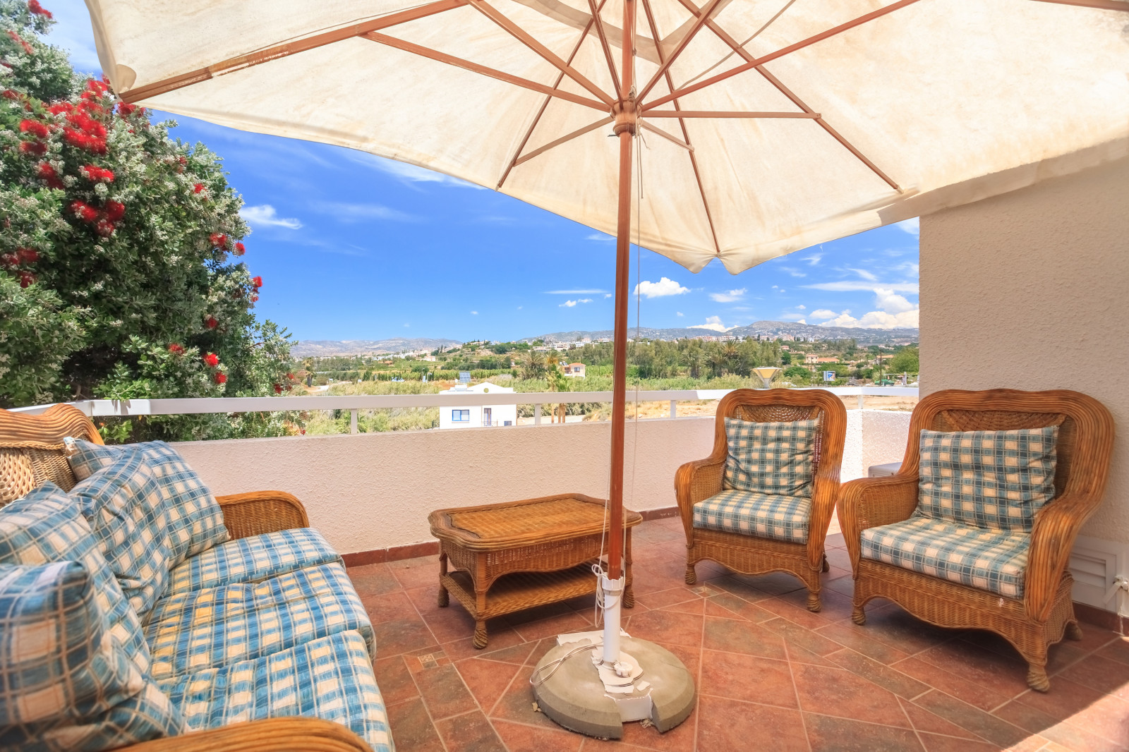 Вилла на берегу моря Кипр, Пафос