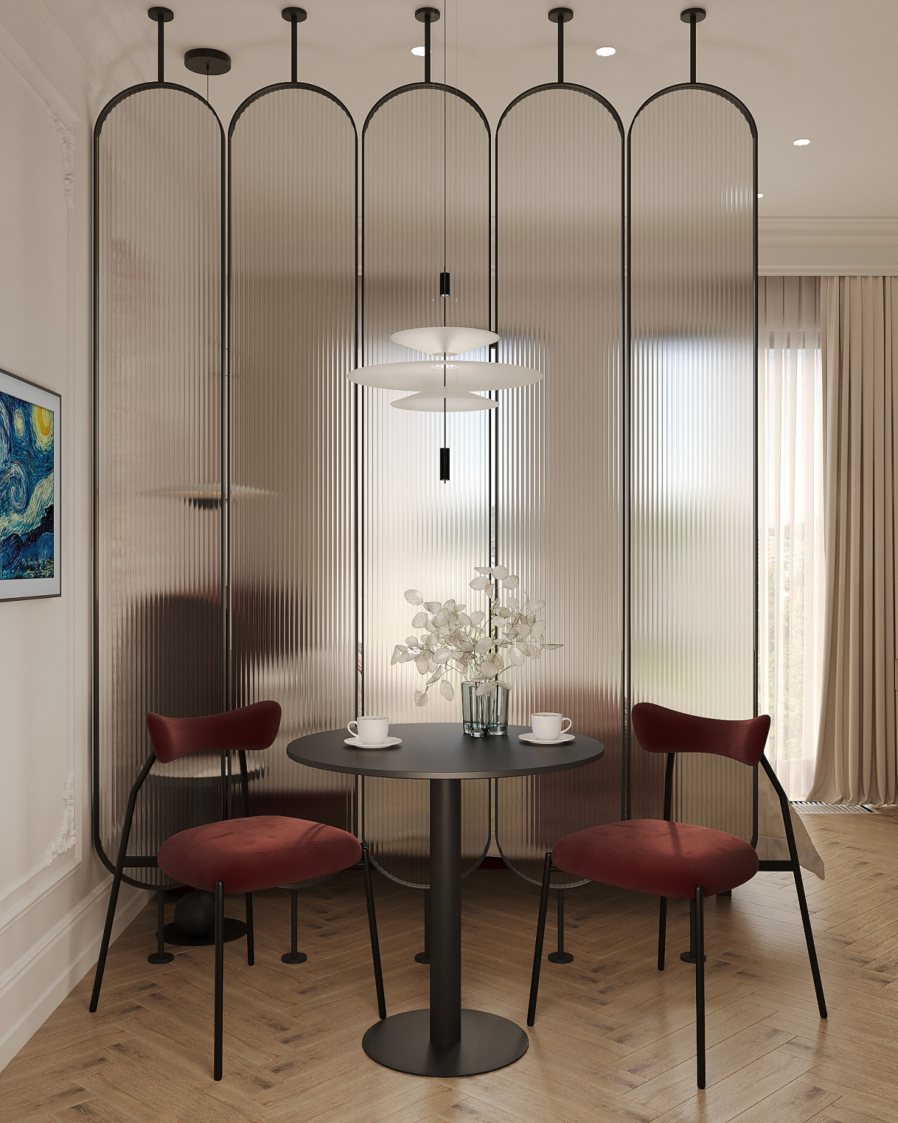 Студия для молодой девушки