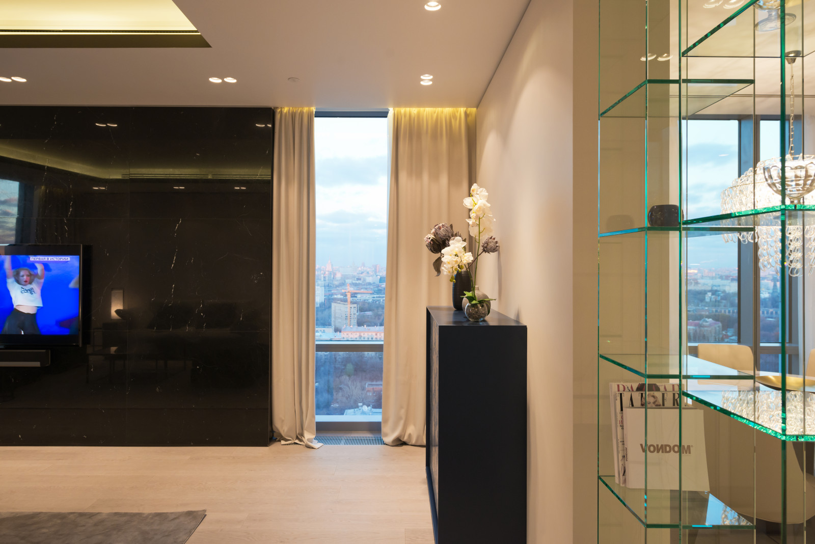 ИНТЕРЬЕР КВАРТИРЫ НА МОСФИЛЬМОВСКОЙ