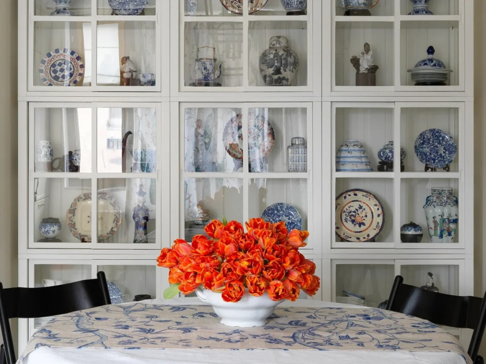 Houzz тур: Квартира с коллекцией китайских ваз и гравюр