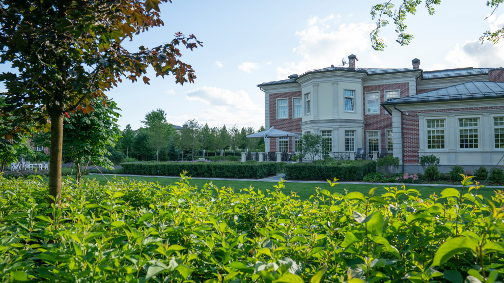 Английская неоклассика в КП Парквилл. 2019 г.