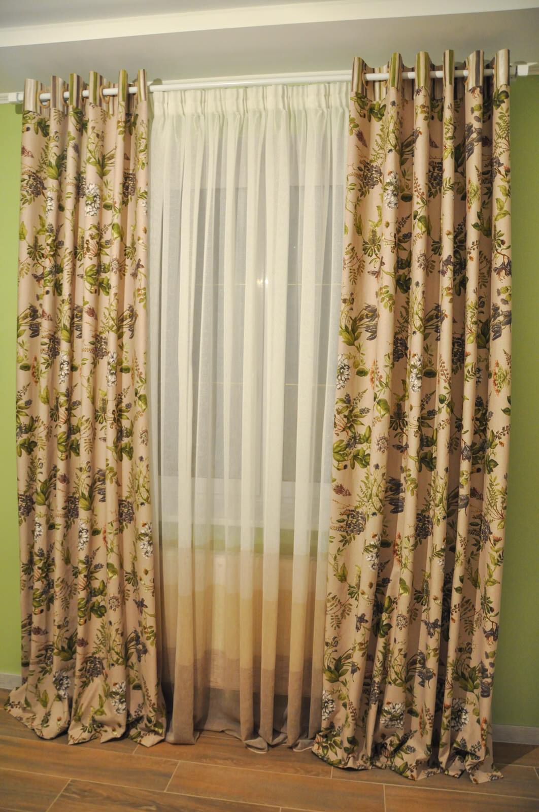 Кухня-столовая в загародном доме