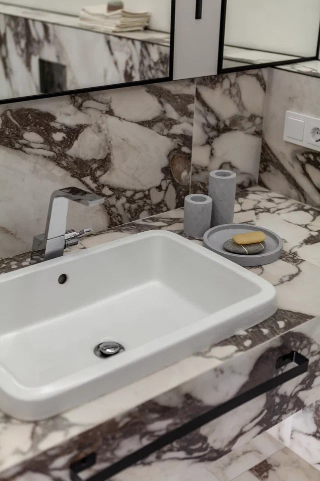 Обложка проекта: "На Петровке" - старый фонд