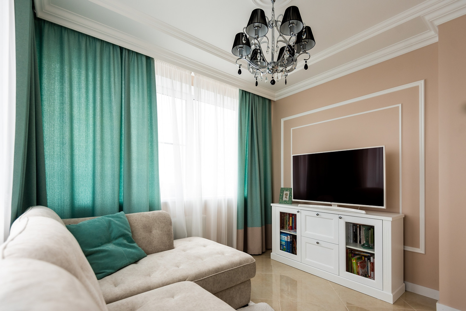 Гостиная-кухня ЖК "Аристократ"