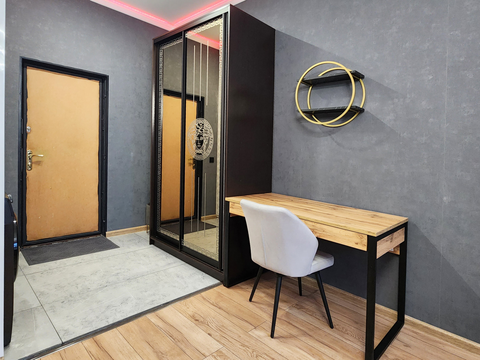 Студия в центре СПб на Невском