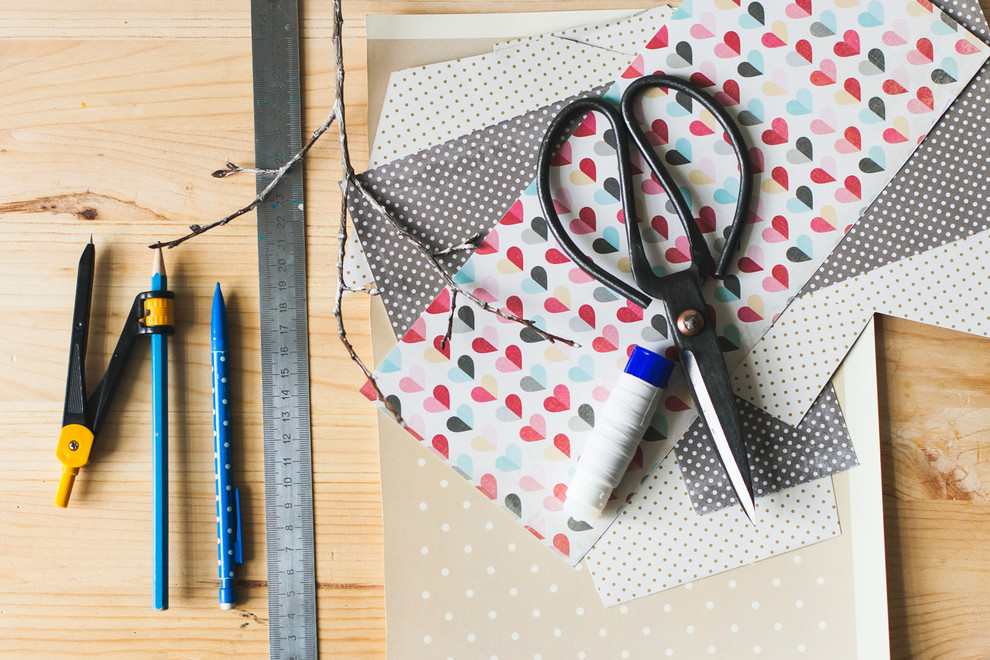 DIY: Декоративный скворечник для птиц из бумаги и картона