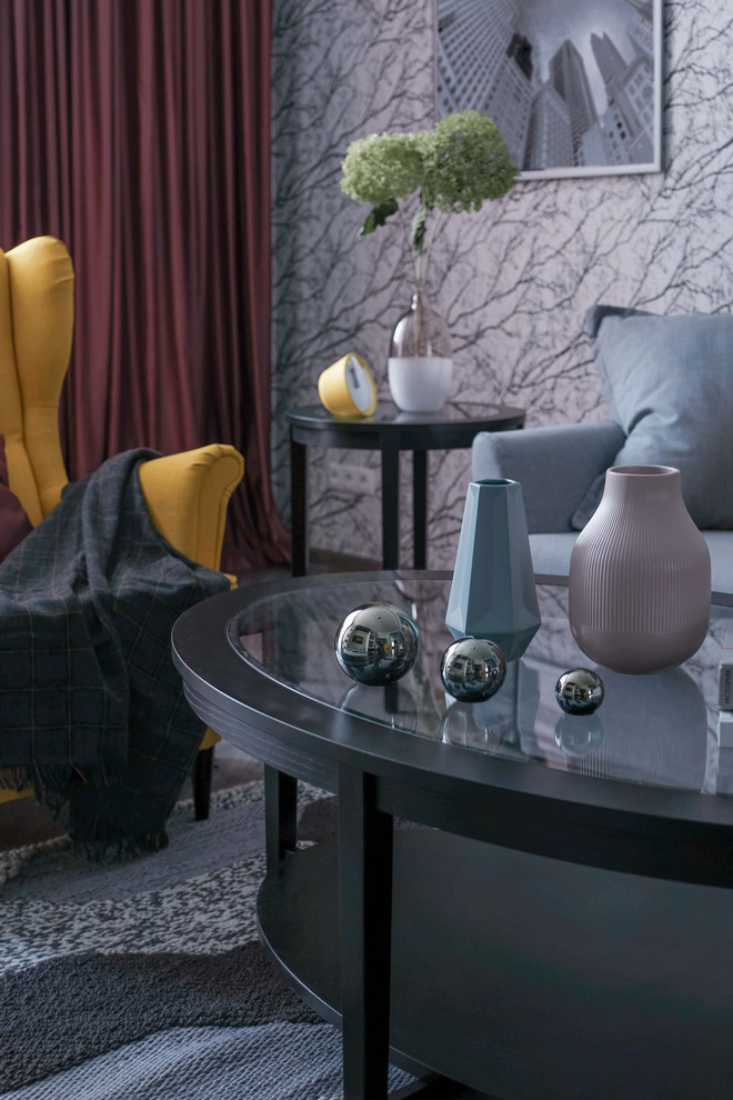 Двухкомнатная квартира для молодой девушки