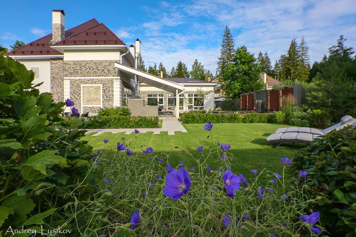 Ландшафтная фотосъемка коттеджного участка