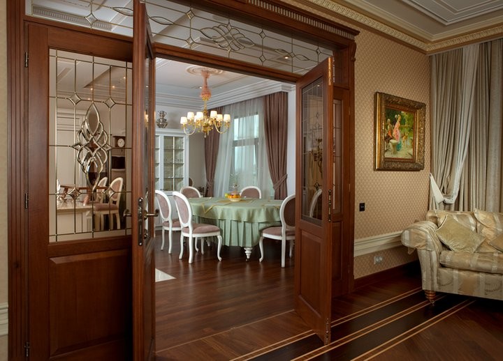 Интерьер классической квартиры. г Санкт-Петербург.