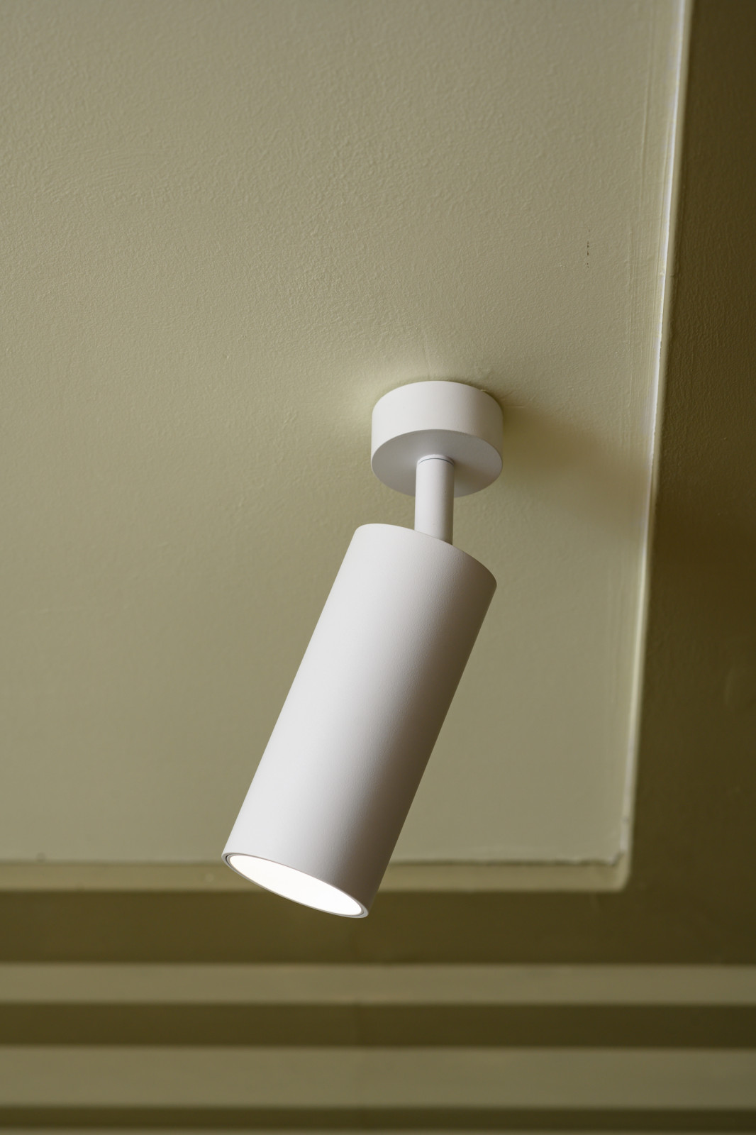 Накладной поворотный светодиодный светильник Diffe 85252/01 10W 4200K белый