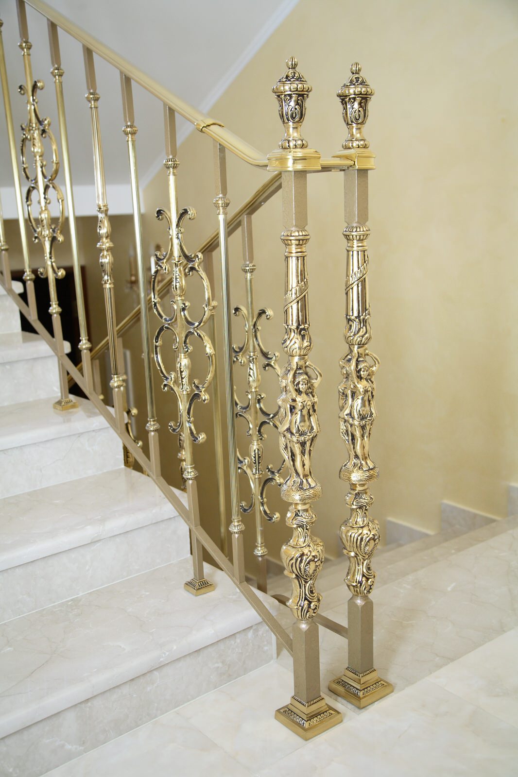 Элитные литые ограждения из латуни с позолотой 24к Grande forge (Франция)