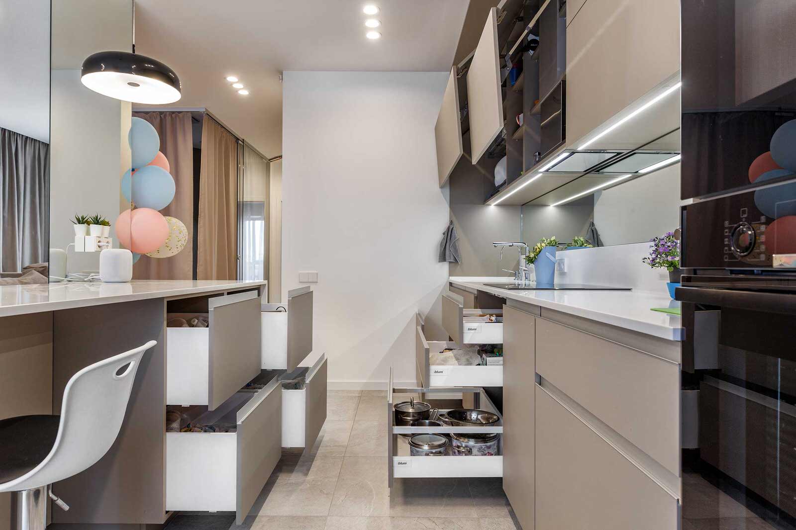 Бежевая кухня