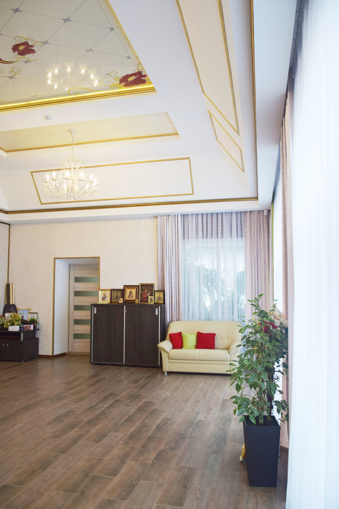 The Royal Cabinet / Королевский кабинет. Реализован