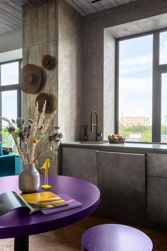 Проект квартиры в ЖК "Серебряный парк". Краска, штукатурка, микроцемент.