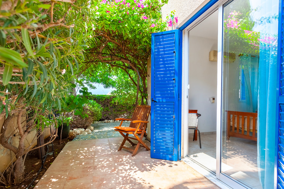 Kings Avenue Apartment