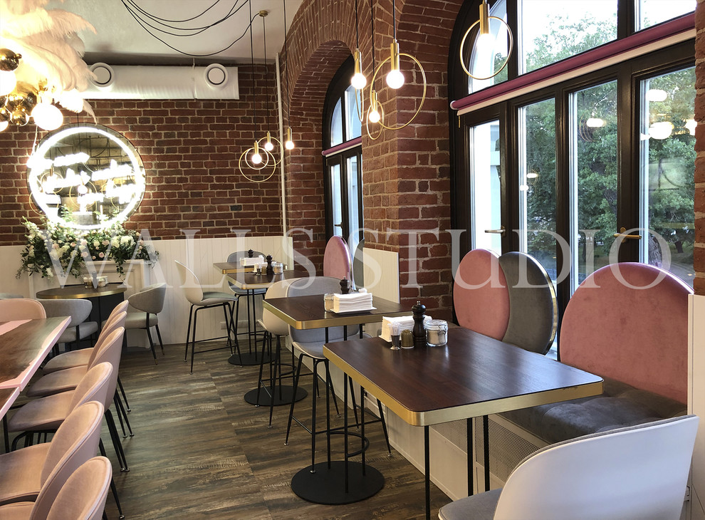 Диванчики для кафе Conversation (Москва, Остоженка 37/7)