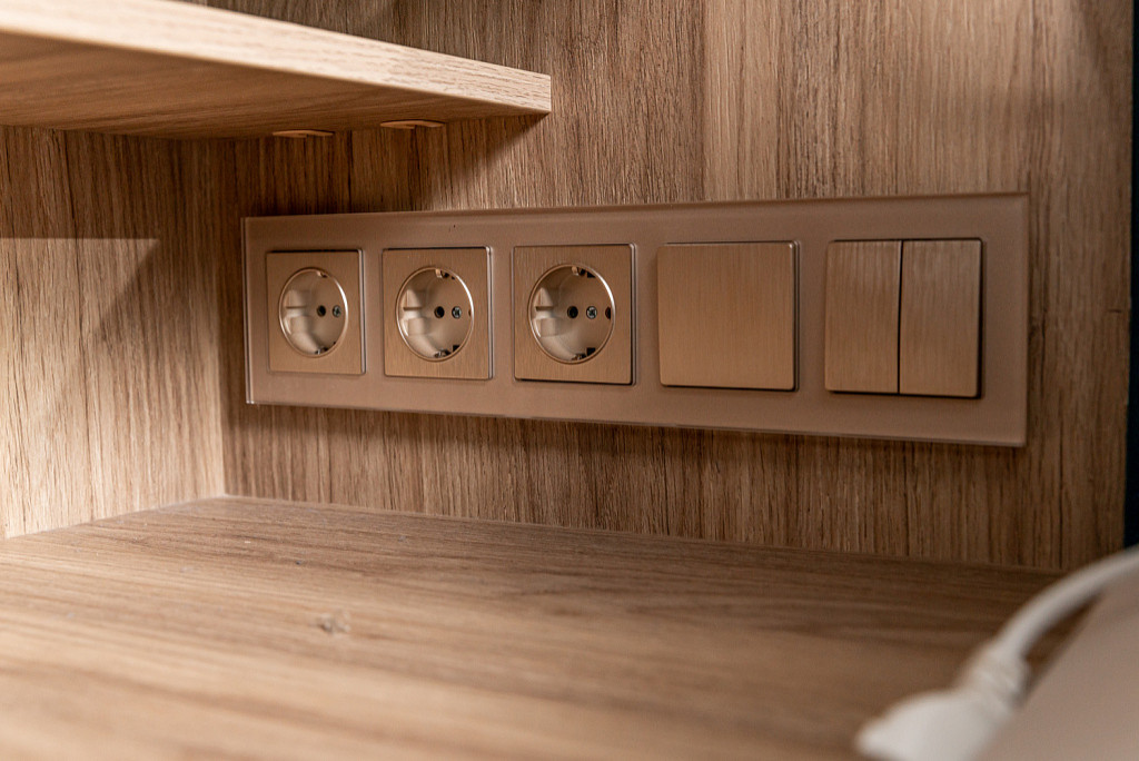 Werkel в новом проекте Евгении и Максима Константиновых, Олеси Деркач