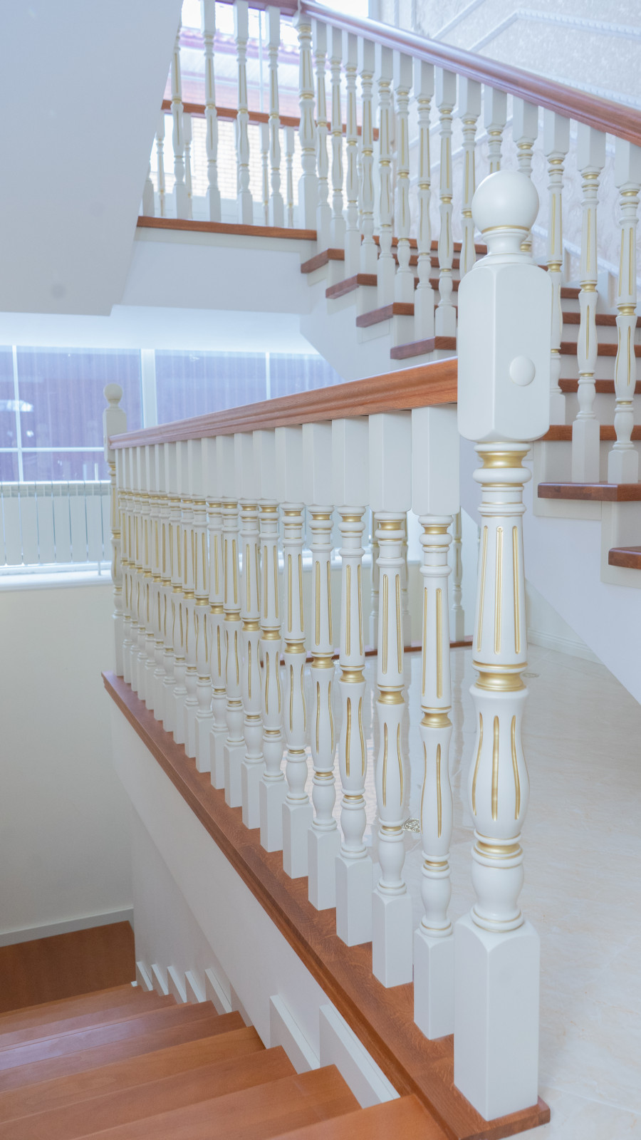 Проект 3 - Облицовка монолитной лестницы дубом на заказ