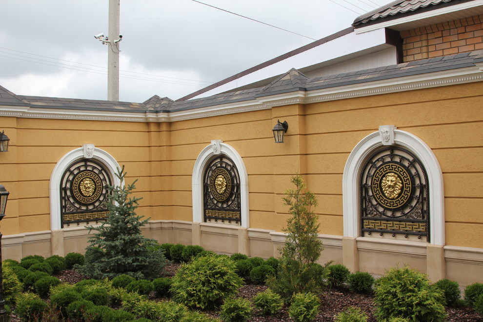 Дом в Ростошах