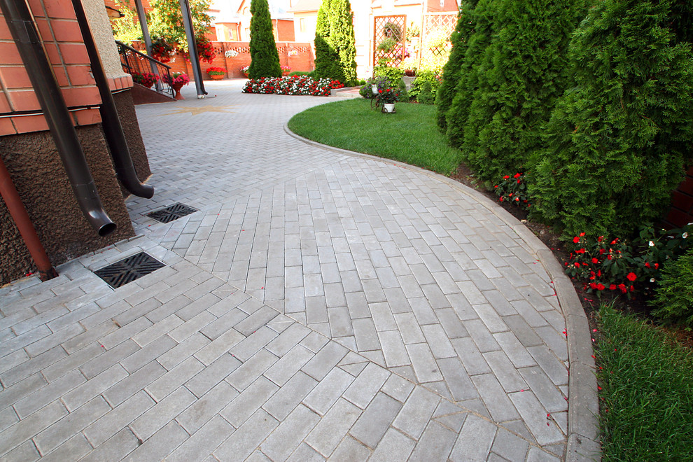 варианты мощения тротуарной плиткой