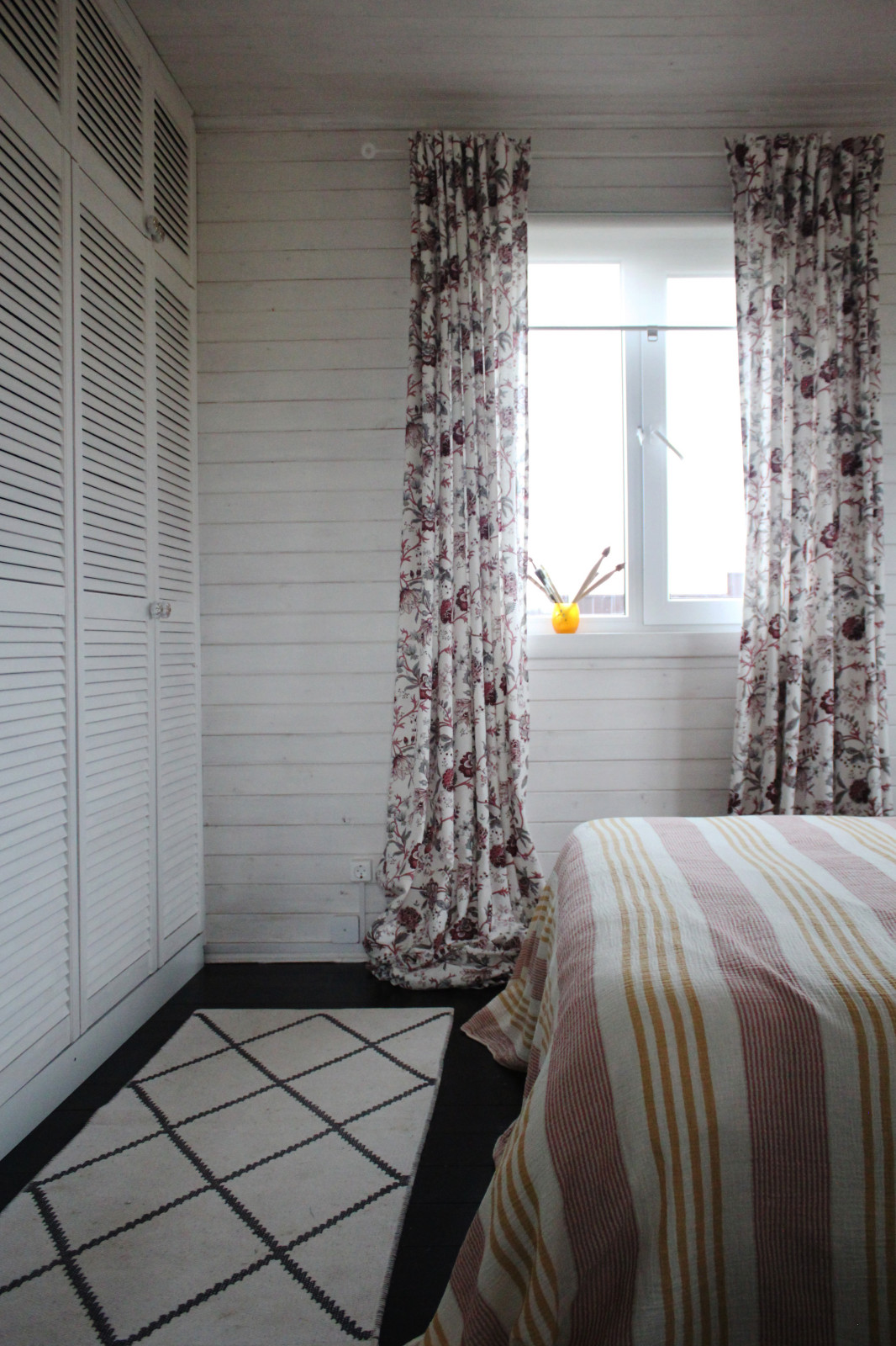 Интерьер летнего дома в Подмосковье со средиземноморским настроением