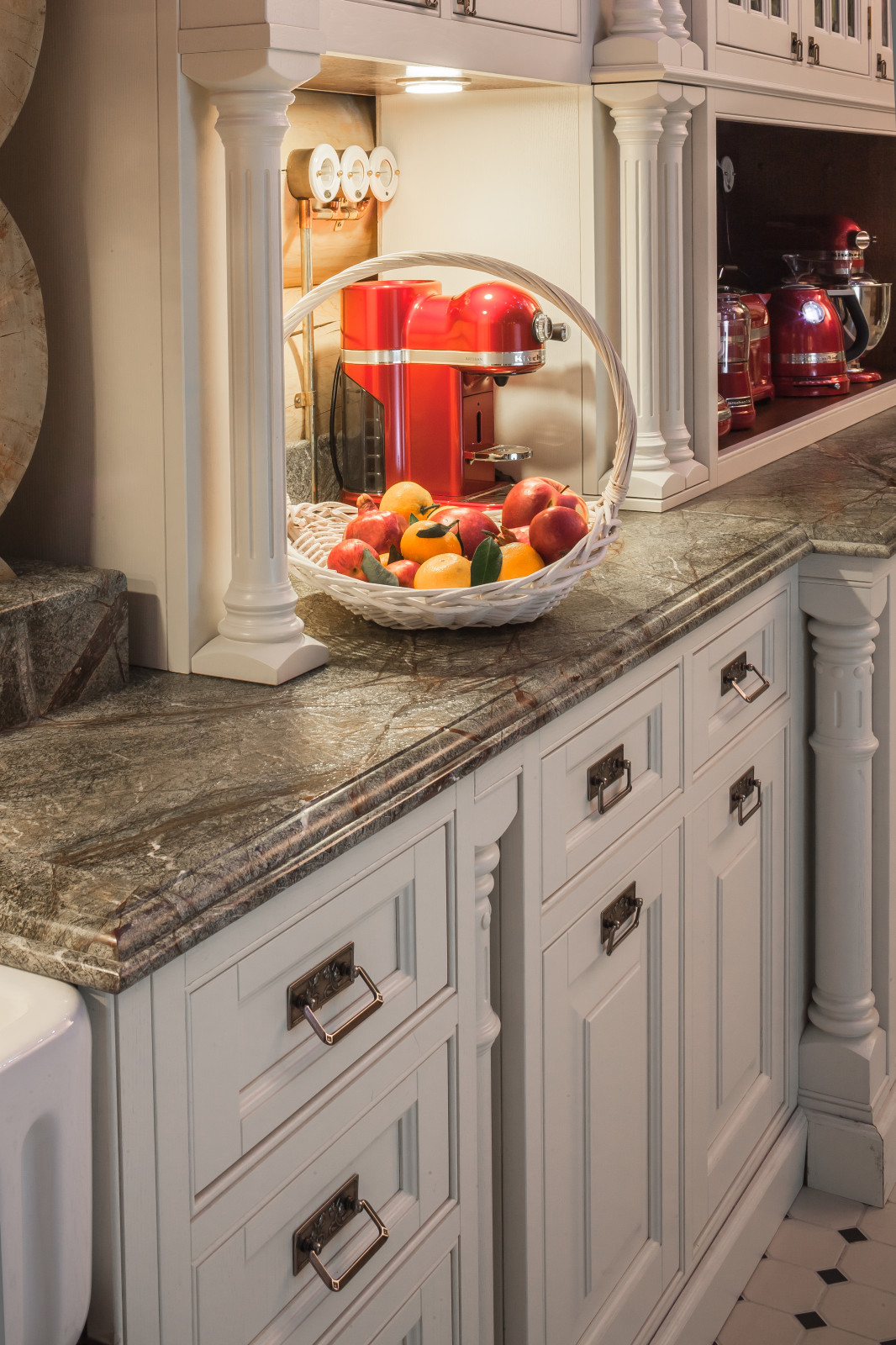 Кухня в гостиничном комплексе "Орловский"