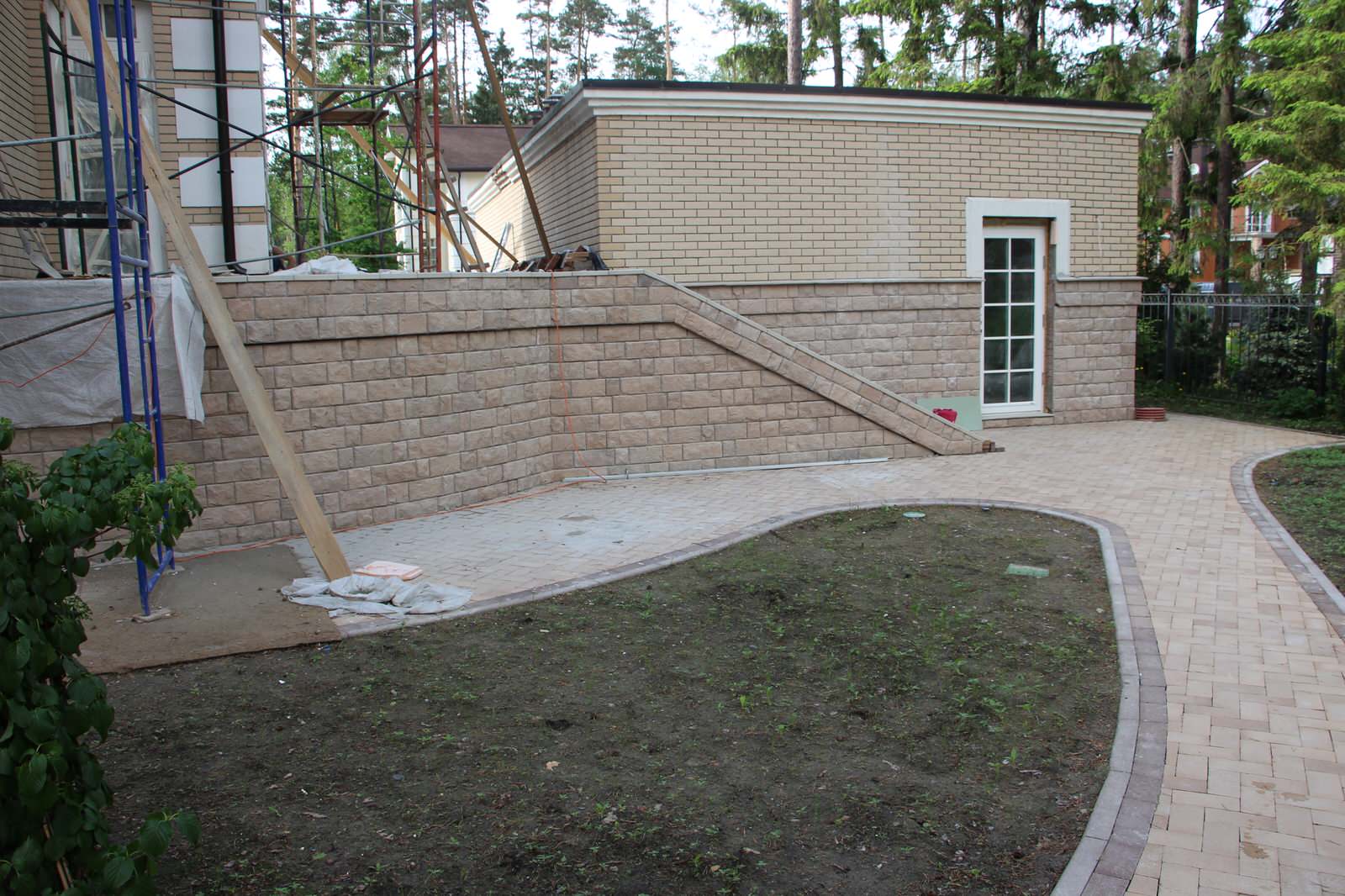 Коттедж в поселке "Чистые пруды 2" г. Пушкино, Моск. обл.