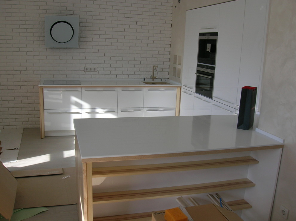 Обложка проекта: Шпон Ясень Оливковый + эмаль "Высокий глянец"