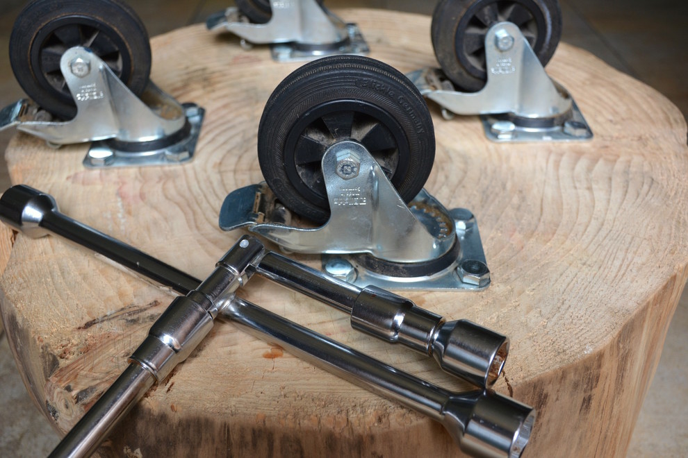 DIY: Журнальный столик своими руками из дерева