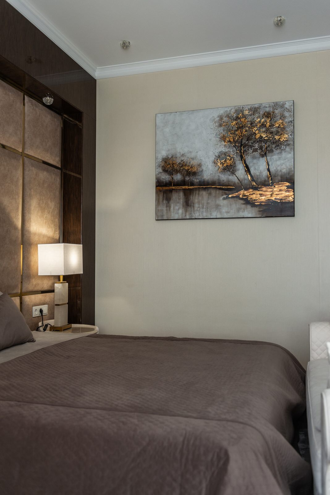 Дом с бассейном