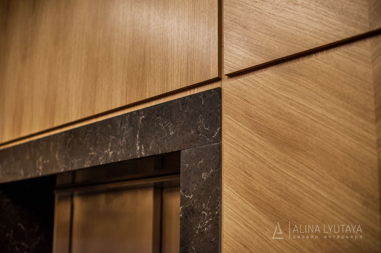 Холл в жилом доме в Москве