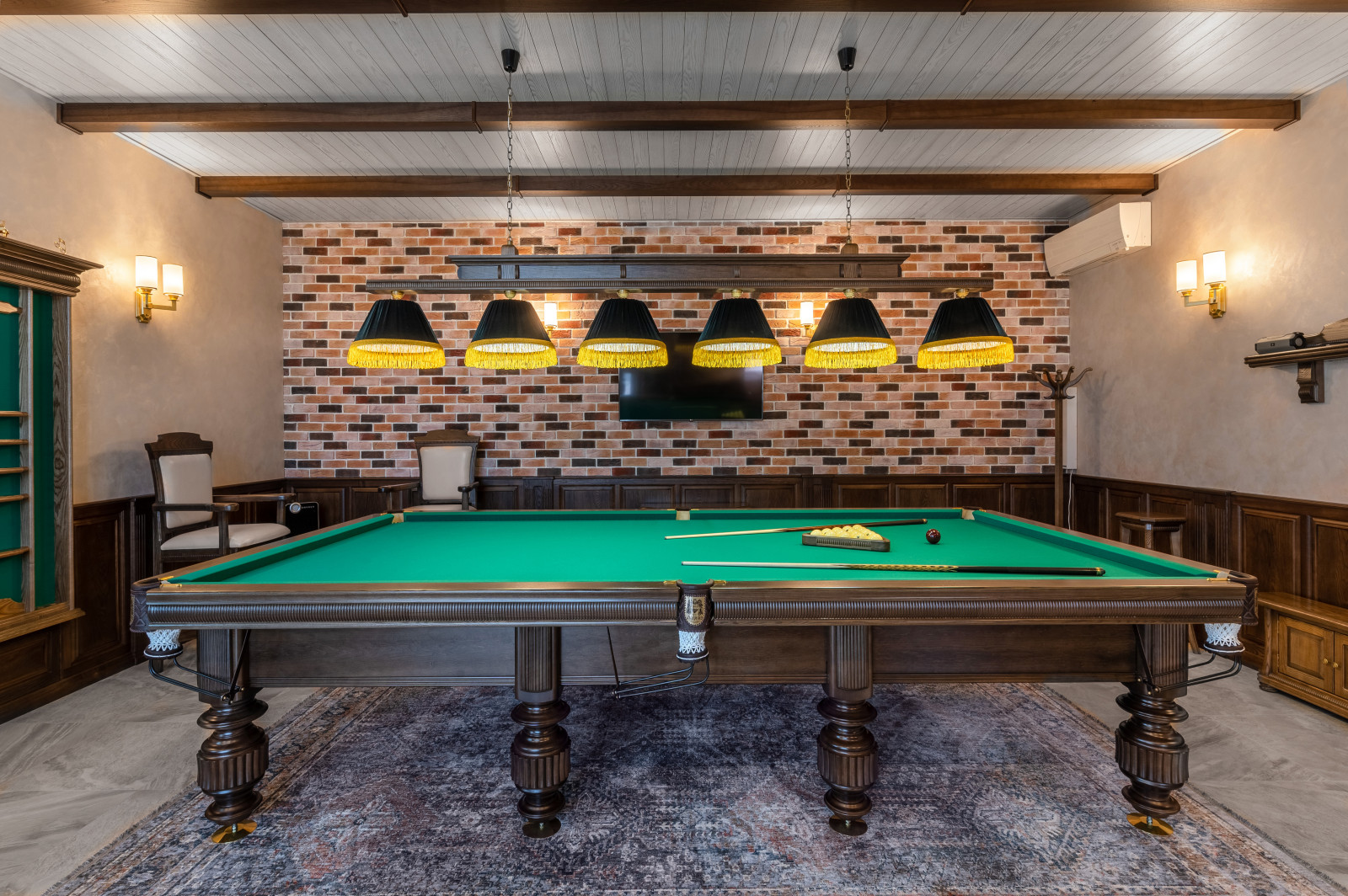 Бильярдная ''Семейный традиции''