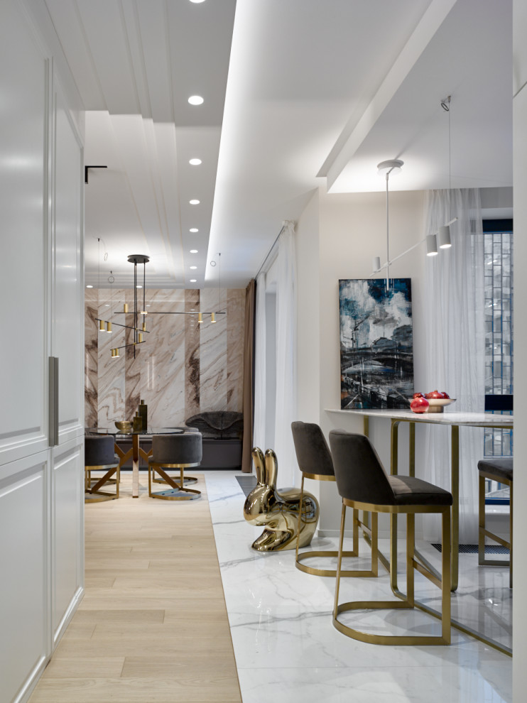 м Пироговская