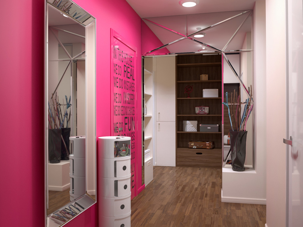 Прихожая квартиры в стиле фьюжн, поп-арт