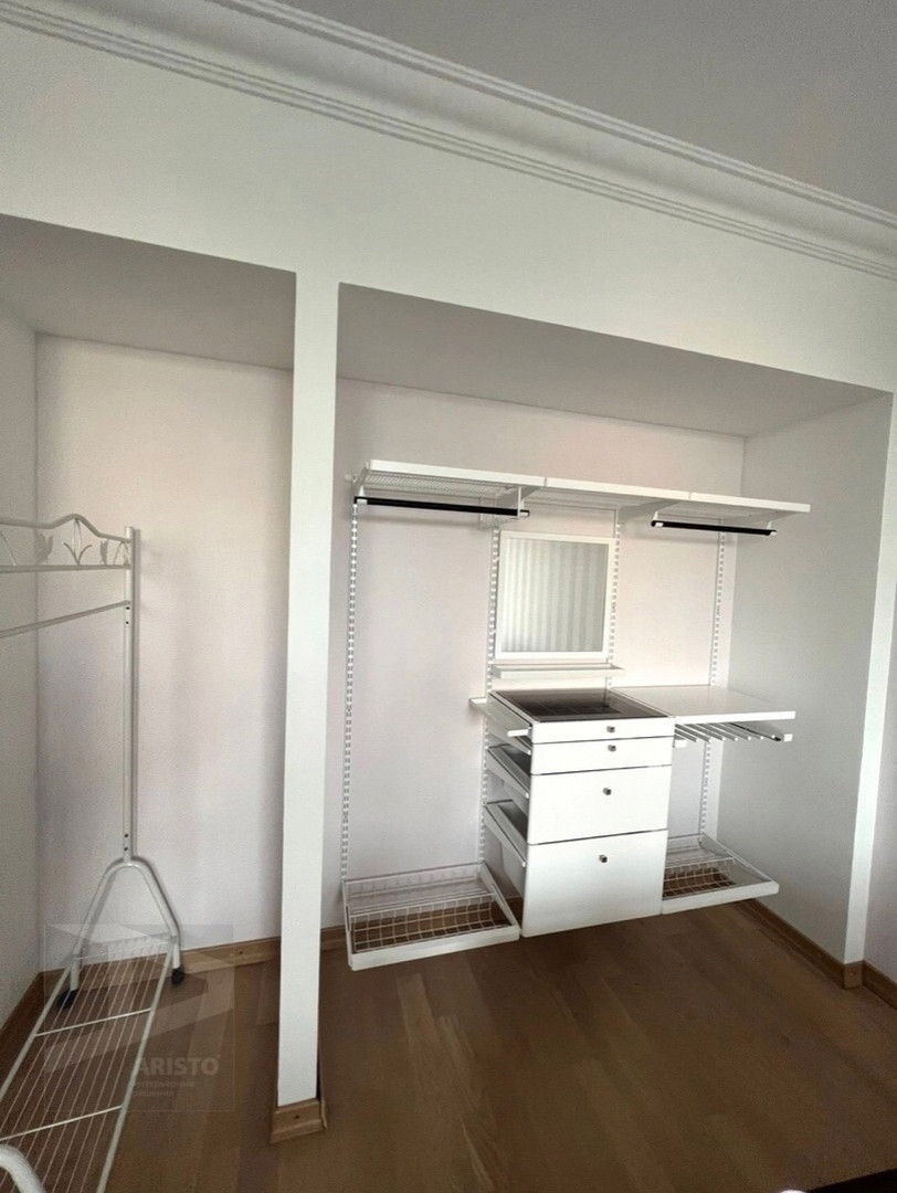 Обложка проекта: ГАРДЕРОБНАЯ В БЕЛОМ  ЦВЕТЕ