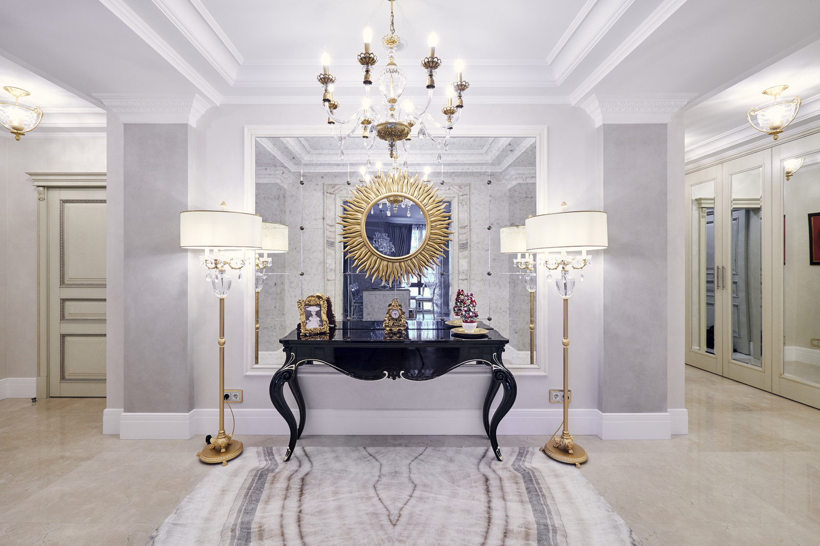 Смольный парк