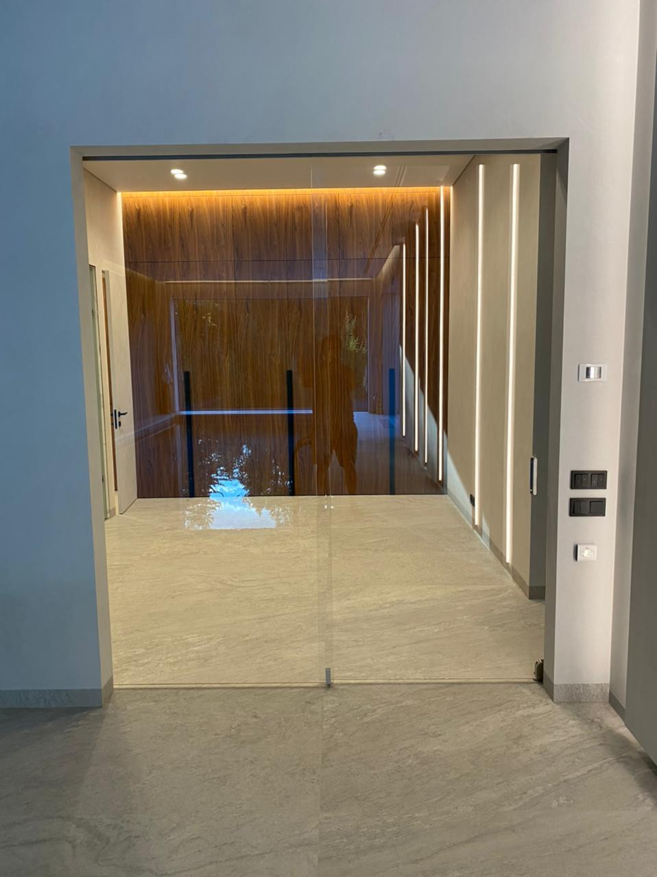 Стеклянные перегородки