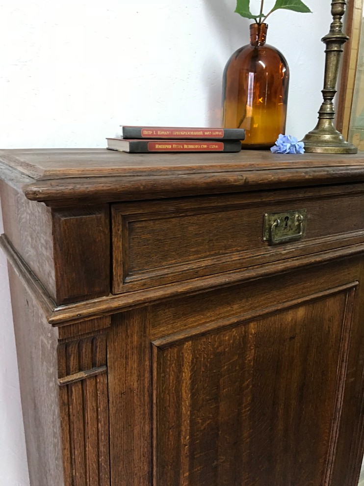 Антикварный кабинет 19 век